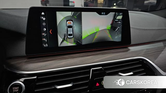 BMW 5 Series (G30) 2018 Синий из Кореи, фото 5