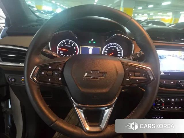 Chevrolet (GM Daewoo) Trailblazer 2021 Белый из Кореи, фото 5