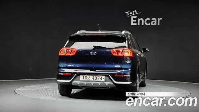 Kia Niro 2018 Синий из Кореи, фото 5