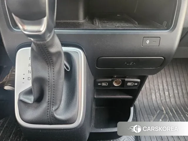 Hyundai Staria 2022 Серый из Кореи, фото 5