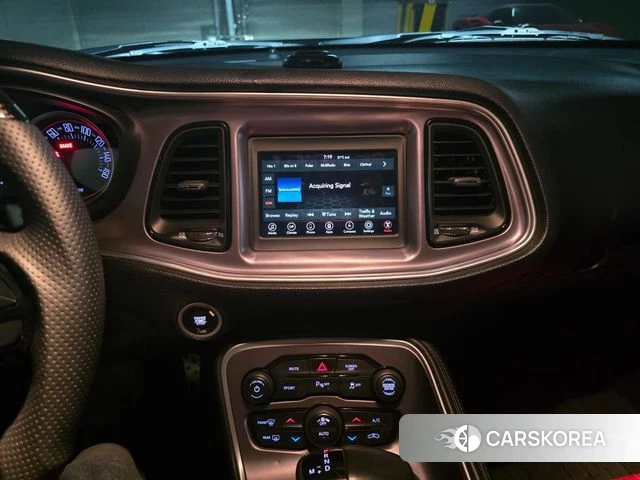 Dodge Challenger 2019 Черный из Кореи, фото 5