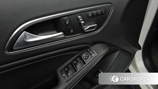 Mercedes-Benz GLA-Class X156 2018 Белый из Кореи, фото 5