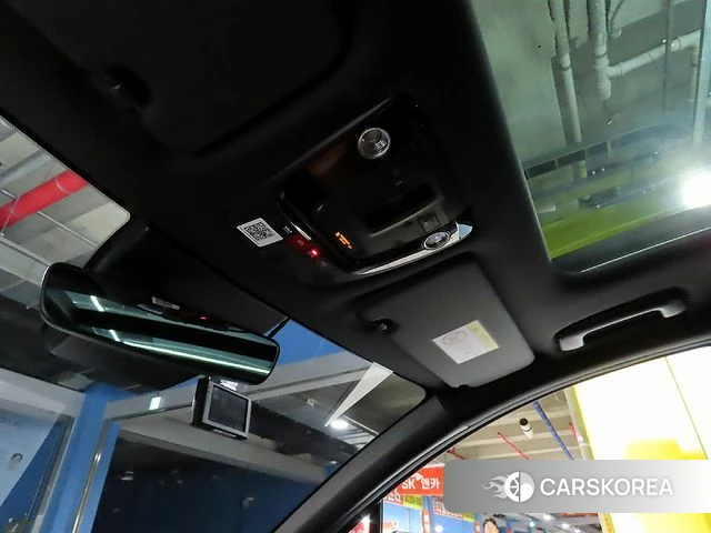 Kia Sportage 5th Generation Hybrid 2022 Белый из Кореи, фото 5