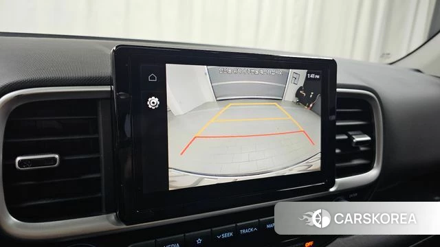 Hyundai Venue 2022 Белый из Кореи, фото 5