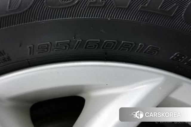 Nissan TIIDA 2021 Белый из Китая, фото 5