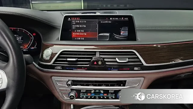 BMW 7 Series (G11) 2022 Серый из Кореи, фото 5