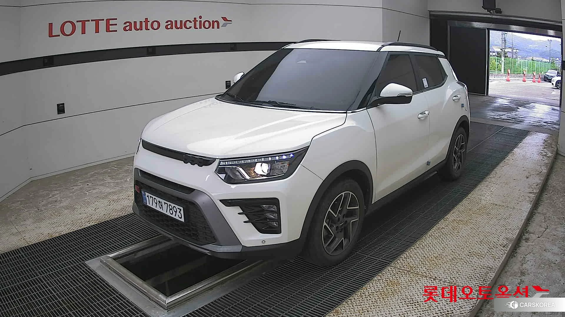 SsangYong Tivoli 2025 Grand White из Кореи, фото 5
