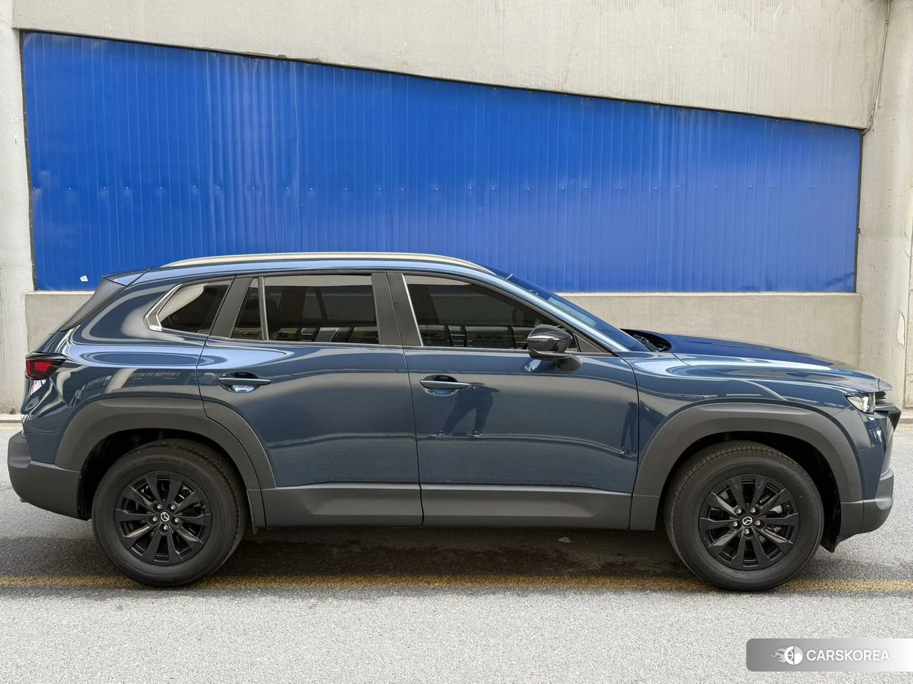 Mazda CX-50 line also 2023 Синий из Китая, фото 5