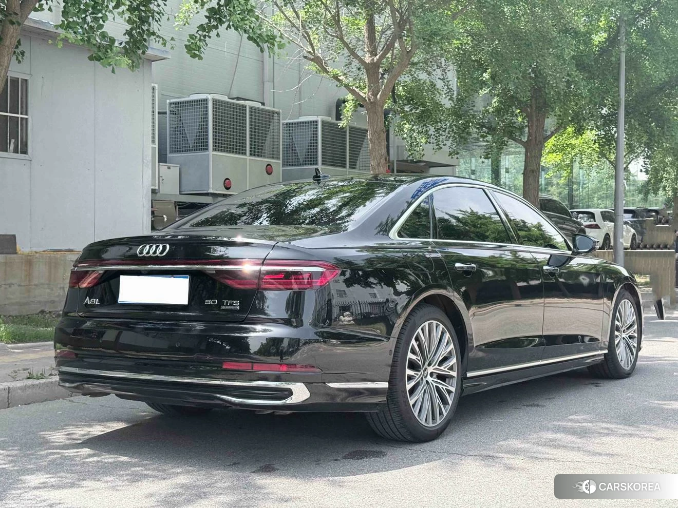 Audi A8 2022 Черный из Китая, фото 5