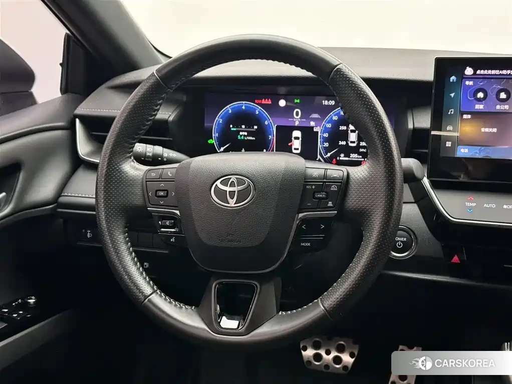Toyota Camry 2024 Белый из Китая, фото 5