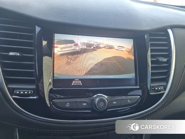 Chevrolet (GM Daewoo) The New Trax 2022 Белый из Кореи, фото 5