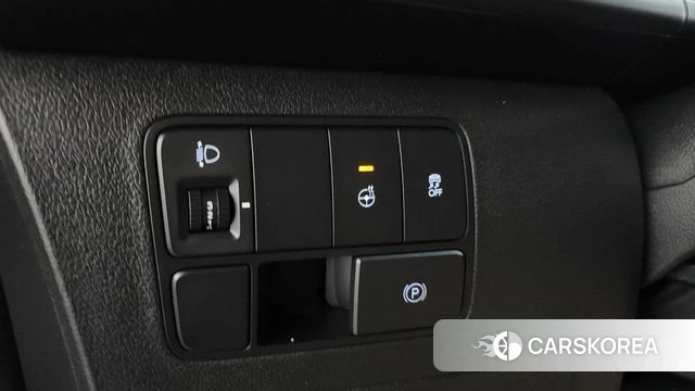 Hyundai Staria 2023 Белый из Кореи, фото 5