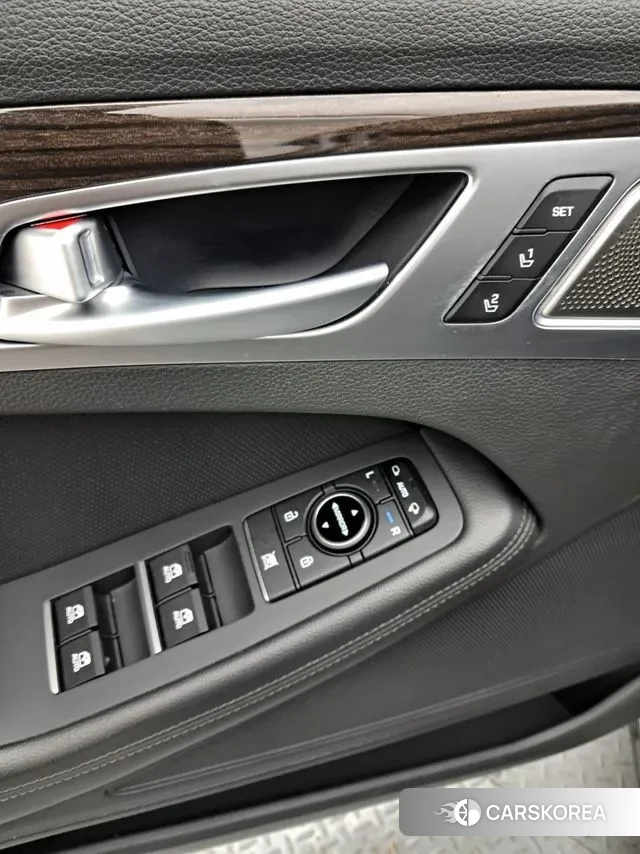 Genesis G80 2018 Черный из Кореи, фото 5