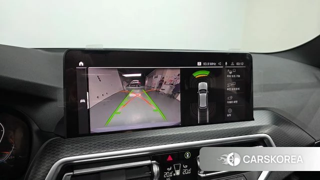 BMW X3 (G01) 2022 Светло-серебряный цвет из Кореи, фото 5