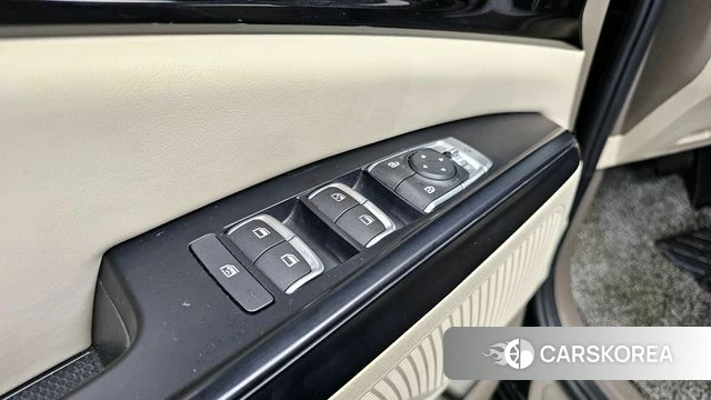 Kia Carnival 4th generation 2021 Черный из Кореи, фото 5