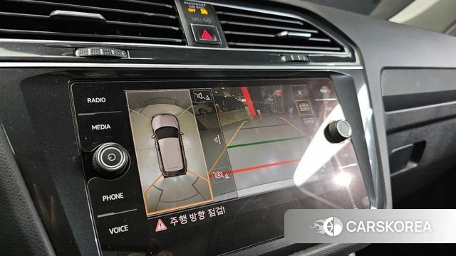 Volkswagen Tiguan second Generation 2018 Серебристо-серый из Кореи, фото 5
