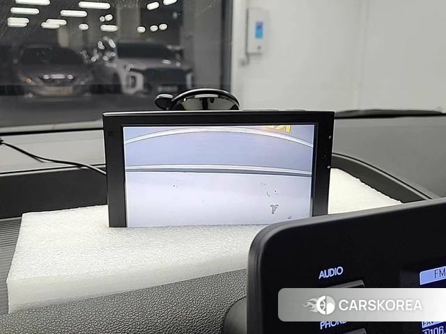 Hyundai Staria 2022 Белый из Кореи, фото 5