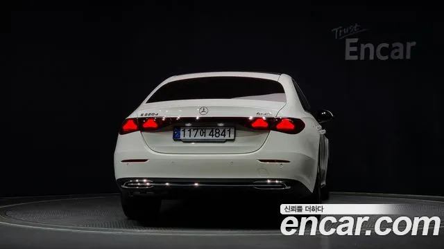 Mercedes-Benz E-Class W214 2024 Белый из Кореи, фото 5
