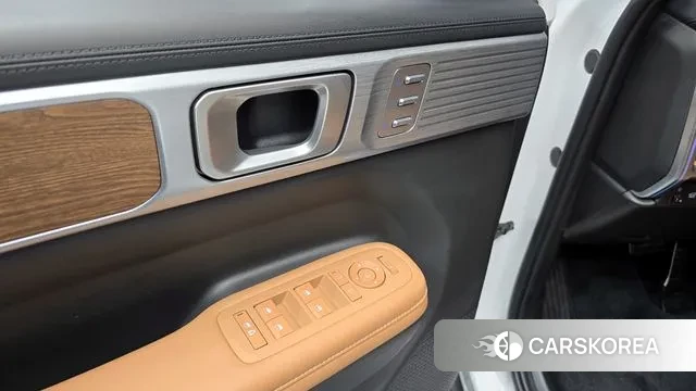 Hyundai Santa Fe (MX5) 2023 Белый из Кореи, фото 5