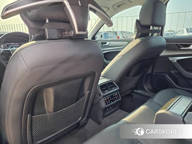 Audi A6 (C8) 2023 Белый из Кореи, фото 5