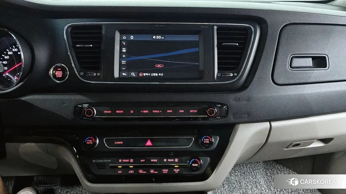 Kia The New Carnival 2018 Черный из Кореи, фото 5