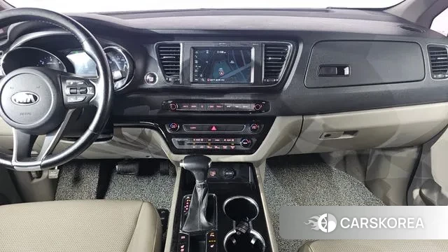 Kia The New Carnival 2018 Белый из Кореи, фото 5