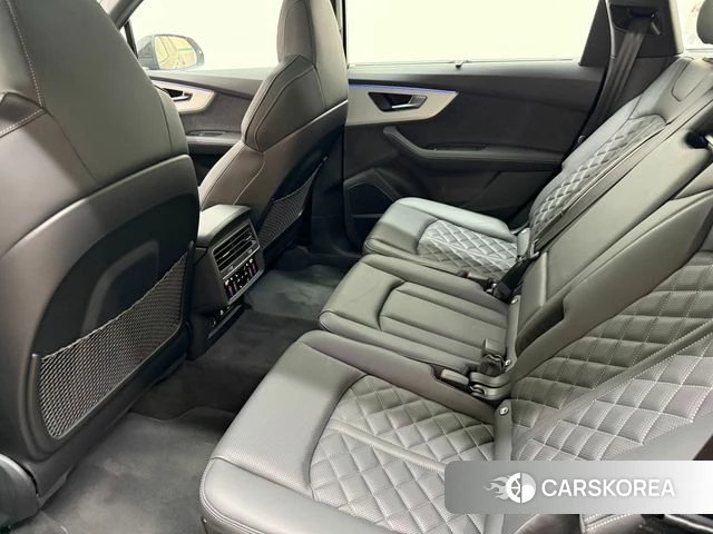 Audi Q7 (4M) 2025 Серый из Кореи, фото 5