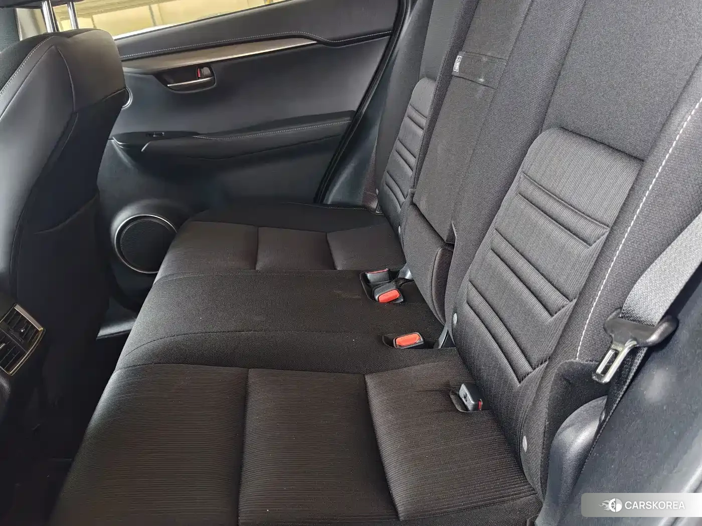 Lexus NX 2021 Silver/gray из Китая, фото 5