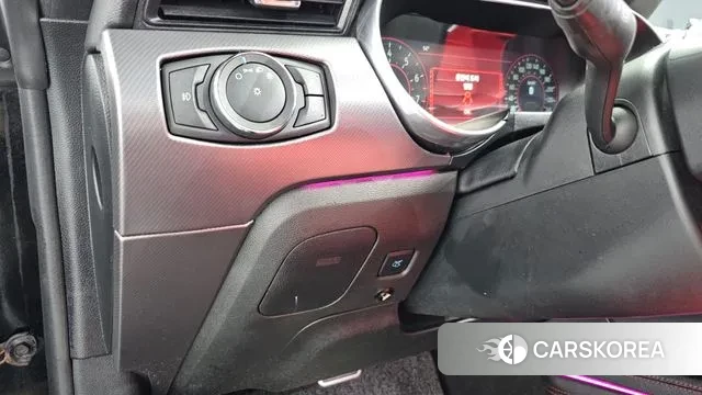 Ford Mustang 2020 Черный из Кореи, фото 5