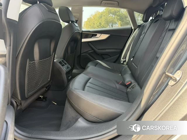 Audi A5 2021 Белый из Китая, фото 5