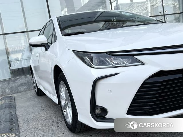 Toyota Corolla 2021 Белый из Китая, фото 5