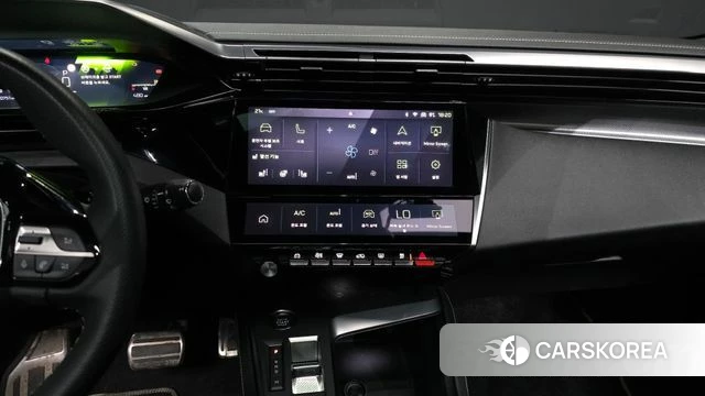 Peugeot 308 Third generation 2022 Зеленый из Кореи, фото 5
