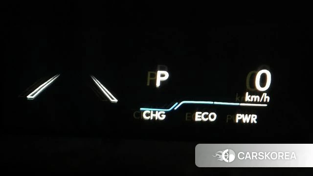 Lexus ES300h 7th generation 2025 Серебряный из Кореи, фото 5