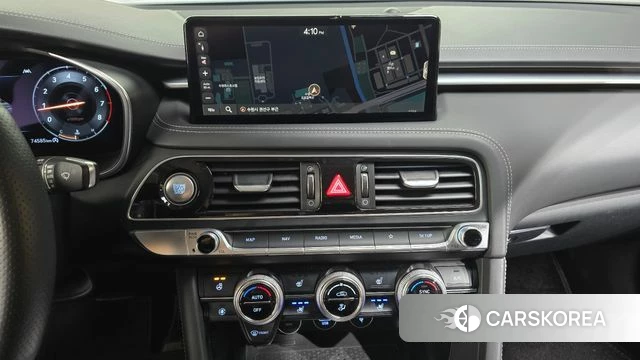 Genesis The New G70 2021 Светло-серебряный цвет из Кореи, фото 5