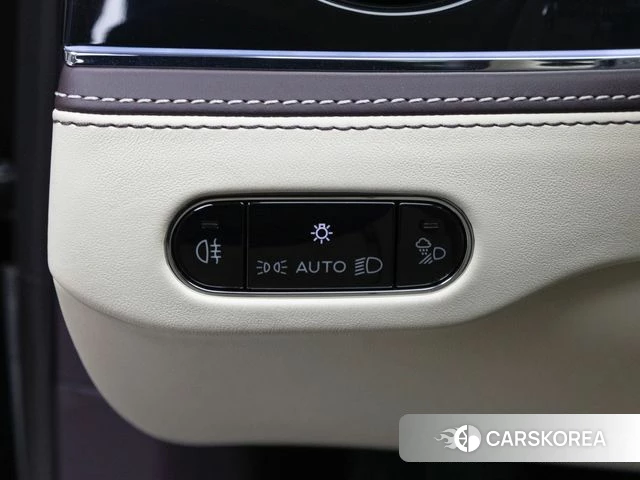 Bentley Flying Spur 3rd Generation 2024 Фиолетовый из Кореи, фото 5