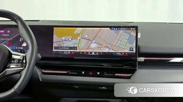 BMW 5 Series (G60) 2024 Черный из Кореи, фото 5