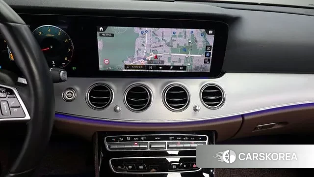 Mercedes-Benz E-Class W213 2021 Белый из Кореи, фото 5