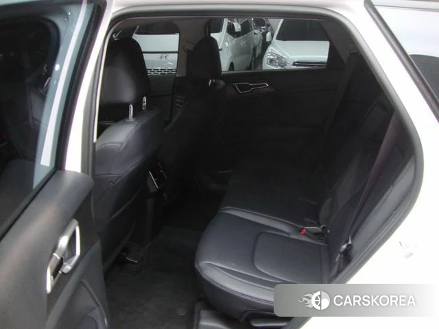 Kia The New Sportage 5th Generation 2025 Белый из Кореи, фото 5