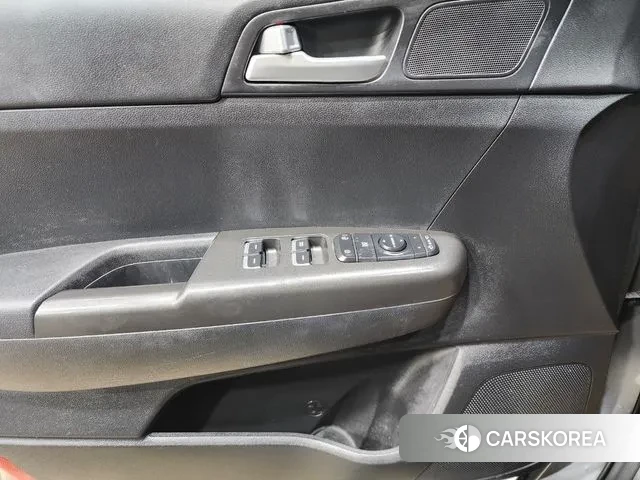 Kia Sportage The Bold 2019 Серый из Кореи, фото 5