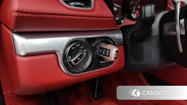 Porsche 718 Boxster 2021 Серебряный из Кореи, фото 5