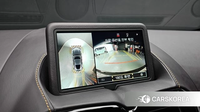 Aston Martin Vantage 2nd Generation 2020 Светло-серебряный цвет из Кореи, фото 5