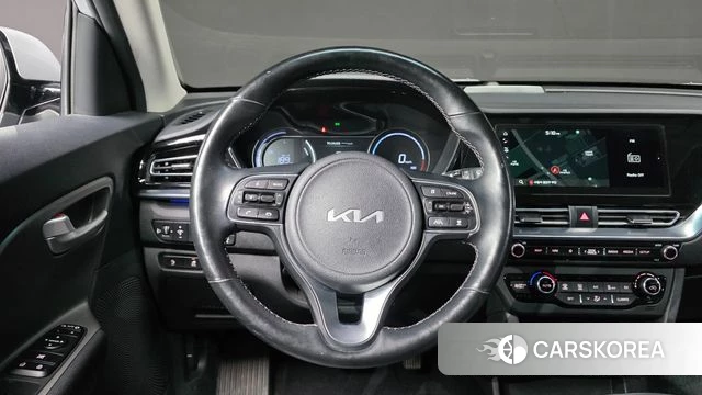 Kia Niro Plus 2022 Серебряный из Кореи, фото 5