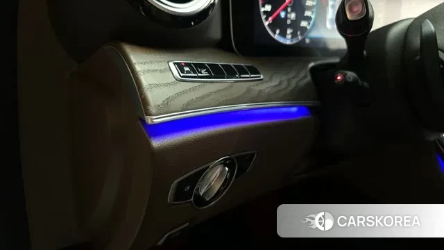 Mercedes-Benz E-Class W213 2019 Белый из Кореи, фото 5