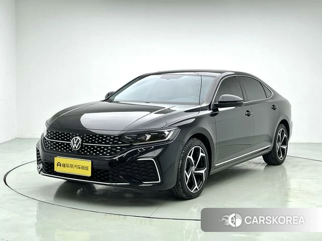 Volkswagen Passat 2023 Черный из Китая, фото 5