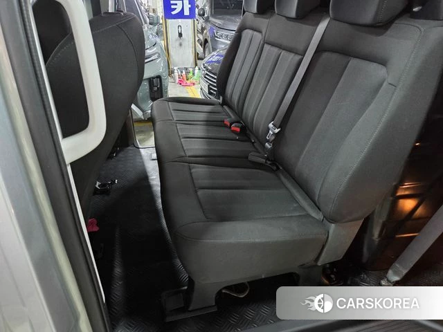 Hyundai Staria 2022 Серый из Кореи, фото 5