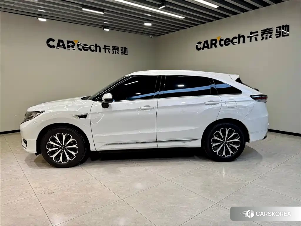 Honda UR-V 2024 Белый из Китая, фото 5