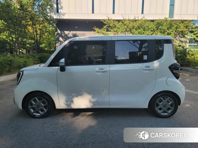 Kia The New Kia Ray 2023 Белый из Кореи, фото 5
