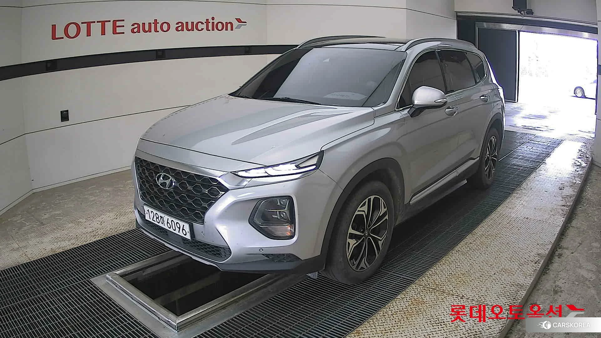 Hyundai Santa Fe 2020 Typhoon Silver из Кореи, фото 5