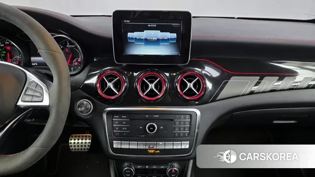 Mercedes-Benz GLA-Class X156 2019 Белый из Кореи, фото 5