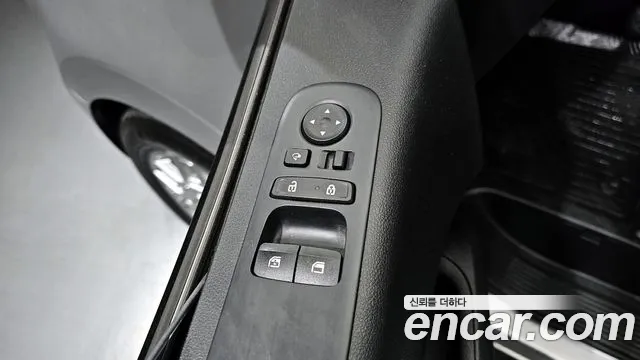 Hyundai Staria 2021 Серебряный из Кореи, фото 5